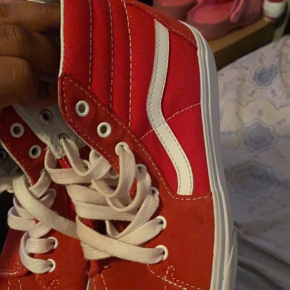 Shoes - Picture 4 of 6